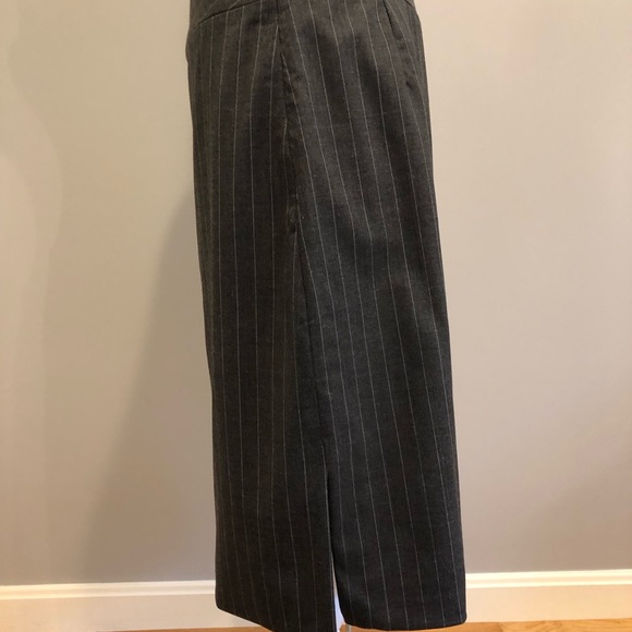 NWT Banana Republic gray skirt, size 6 - Picture 4 of 8